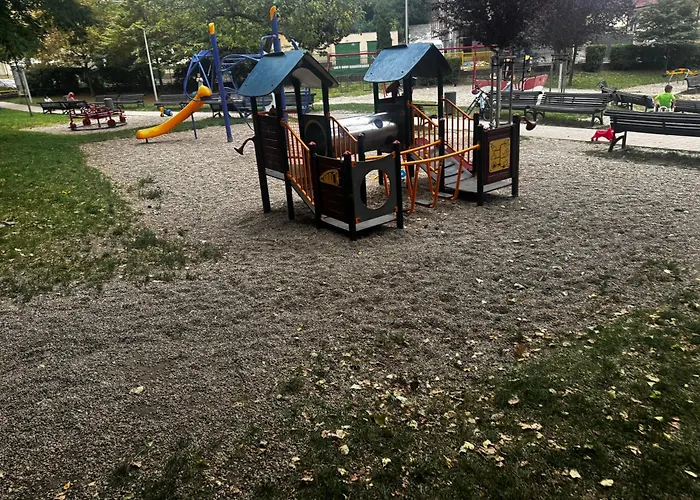 شقة Stromova - Two Bedroms