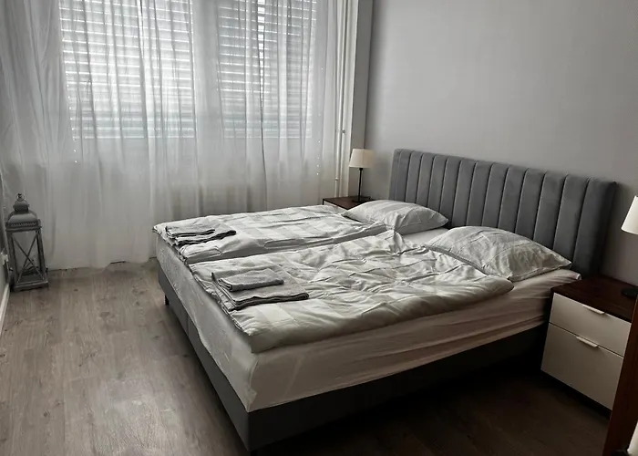 Stromova - Two Bedroms Apartmán *