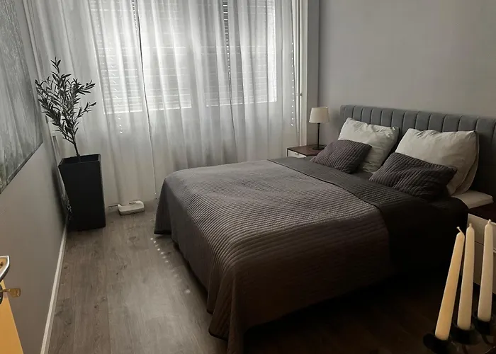 Stromova - Two Bedroms شقة *