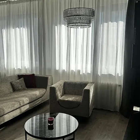 Stromova - Two Bedroms Apartamento